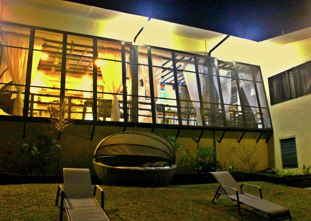 Tagaytay Garden Budgetel - City Center 大雅台 外观 照片