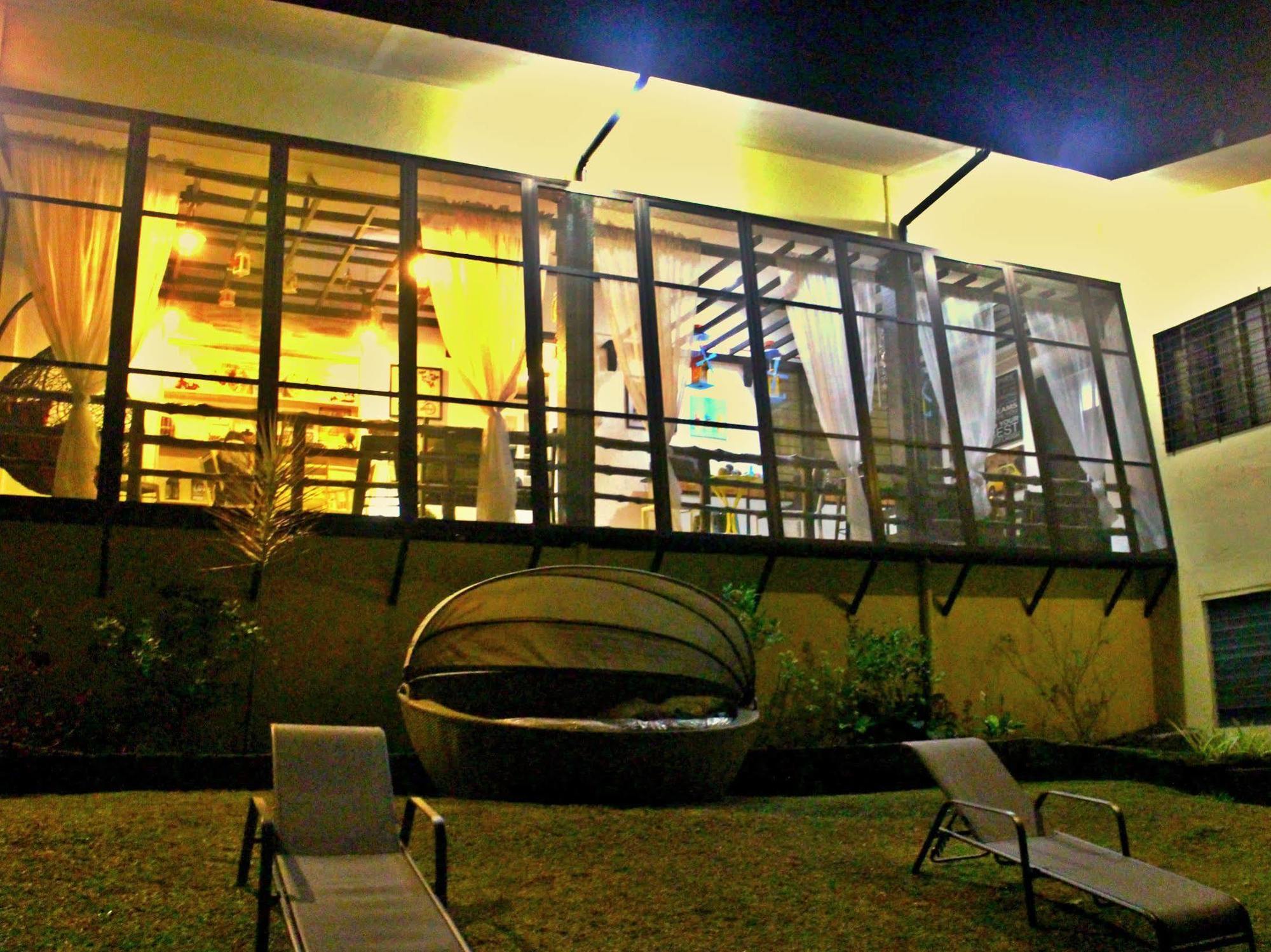 Tagaytay Garden Budgetel - City Center 大雅台 外观 照片